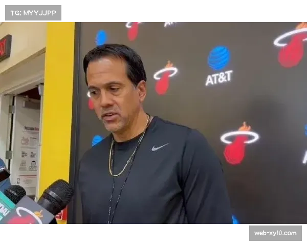 教练专访:热火主帅斯波尔斯特拉谈如何利用场馆感应数据优化训练负荷与轮换策略 教练专访:热火主帅斯波尔斯特拉谈如何利用场馆感应数据优化训练负荷与轮换策略